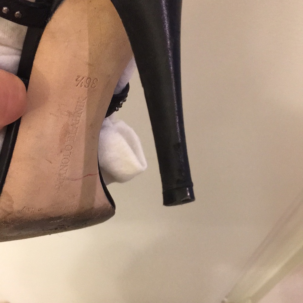 Shoes - Picture 6 of 7